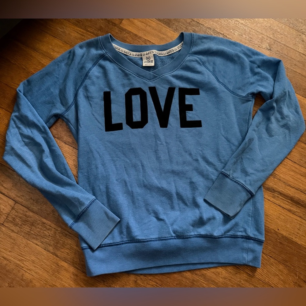 Victoria’s Secret PINK Sweatshirt ~ Size S~